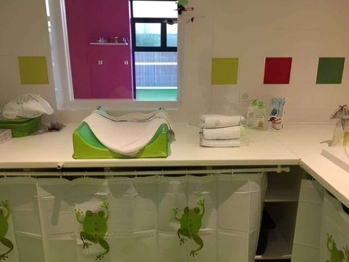 Table à langer bébé La Teste-de-Buch